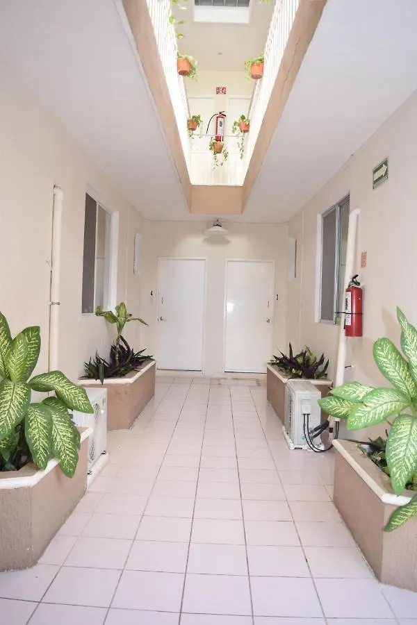 Hotel Suites Le Monde Канкун 2*,  Мексика
