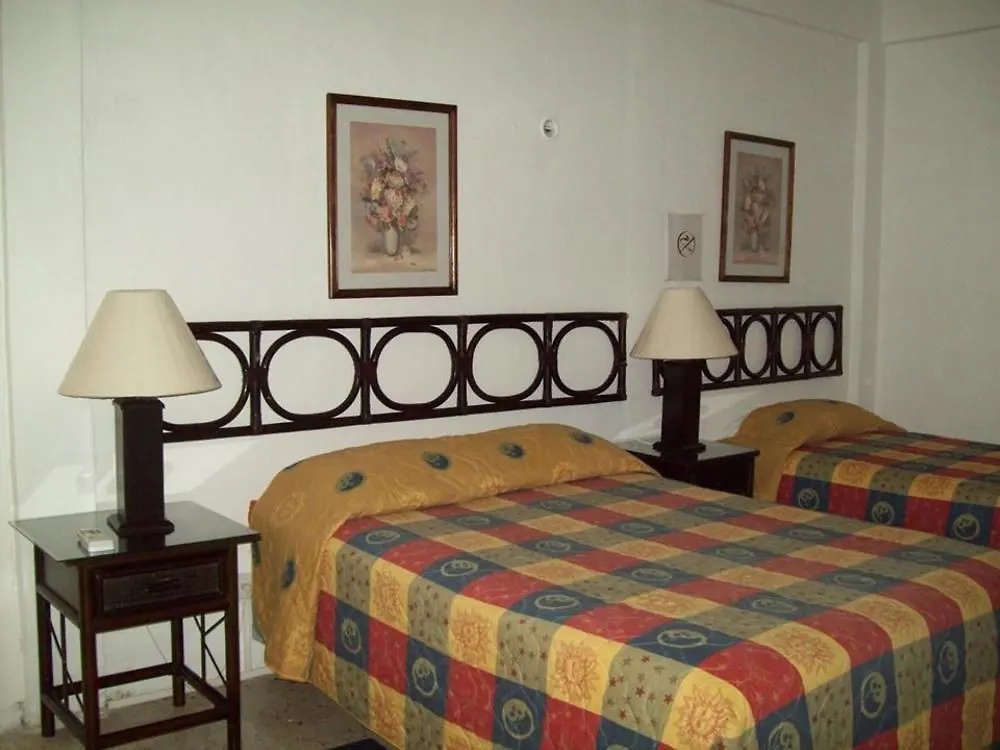 Hotel Suites Le Monde Cancún