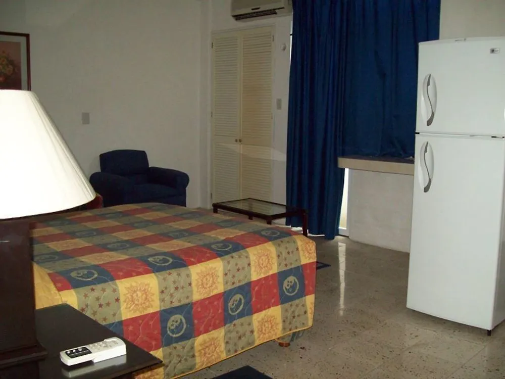 Hotel Suites Le Monde Cancún 2*,
