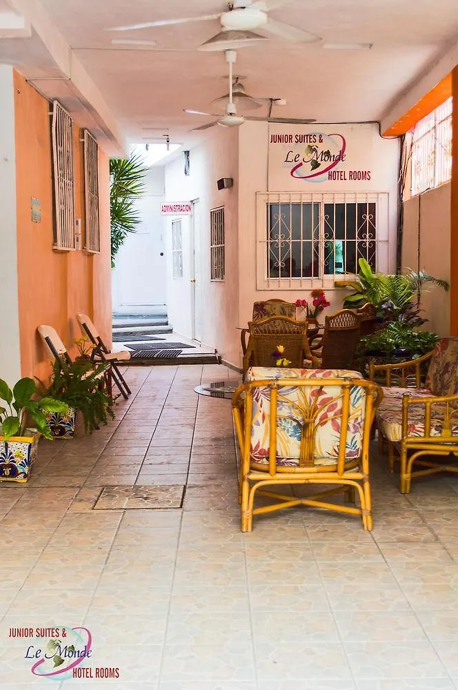**  Hotel Suites Le Monde Cancún Mexico