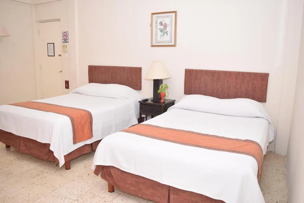 Hotel Suites Le Monde Cancún 2*,  Mexico